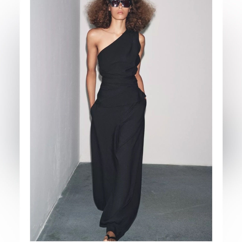 NWT ZARA WOMAN Collection Black Harem Trousers.  Size small.